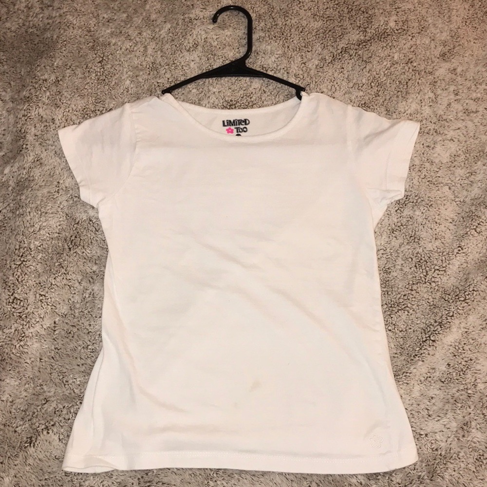 Kids: Plain white T-shirt